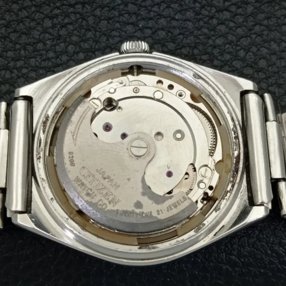 Vintage 1972 Citizen Automatic Mens Silver Watch W/daydate & Blue accents